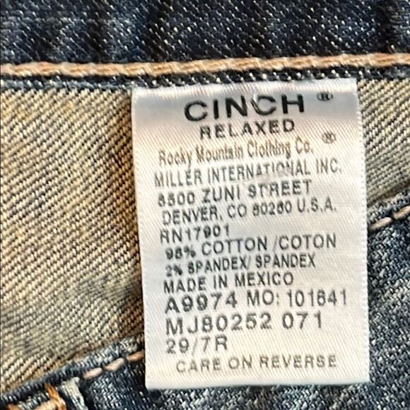 New Cinch Blue bootcut Leg Jeans Classic Style - Picture 6 of 8